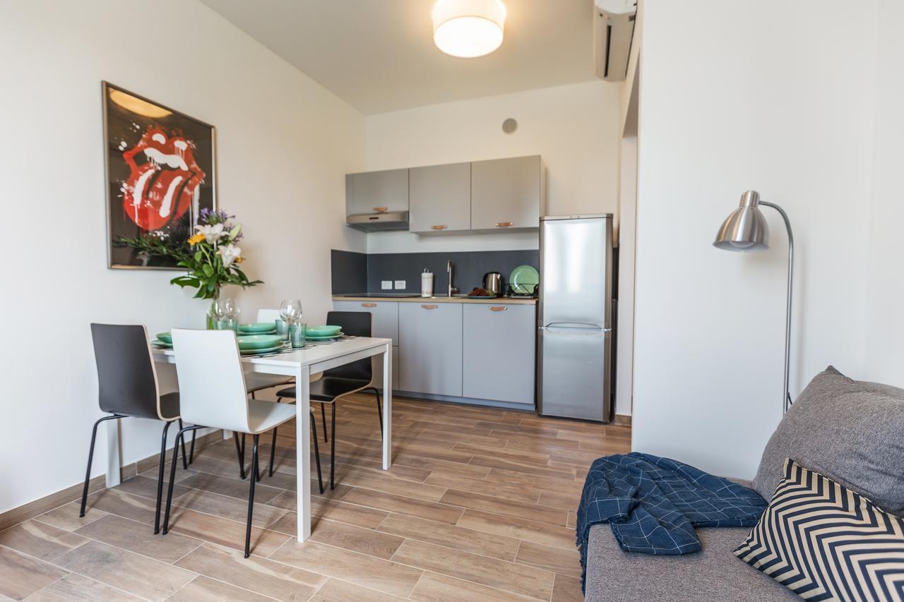 Certosa Colorful Mini Flats Appartement Milaan Buitenkant foto