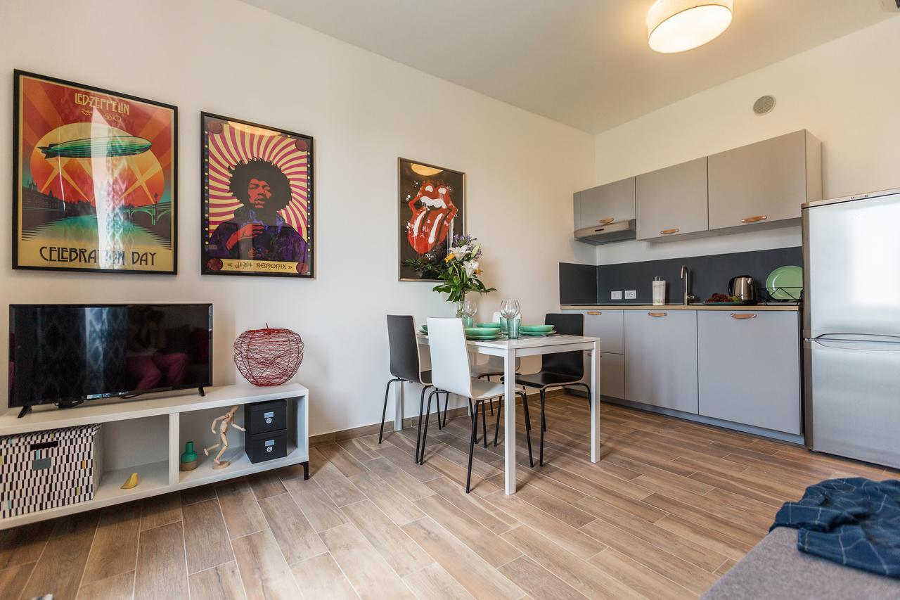 Certosa Colorful Mini Flats Appartement Milaan Buitenkant foto