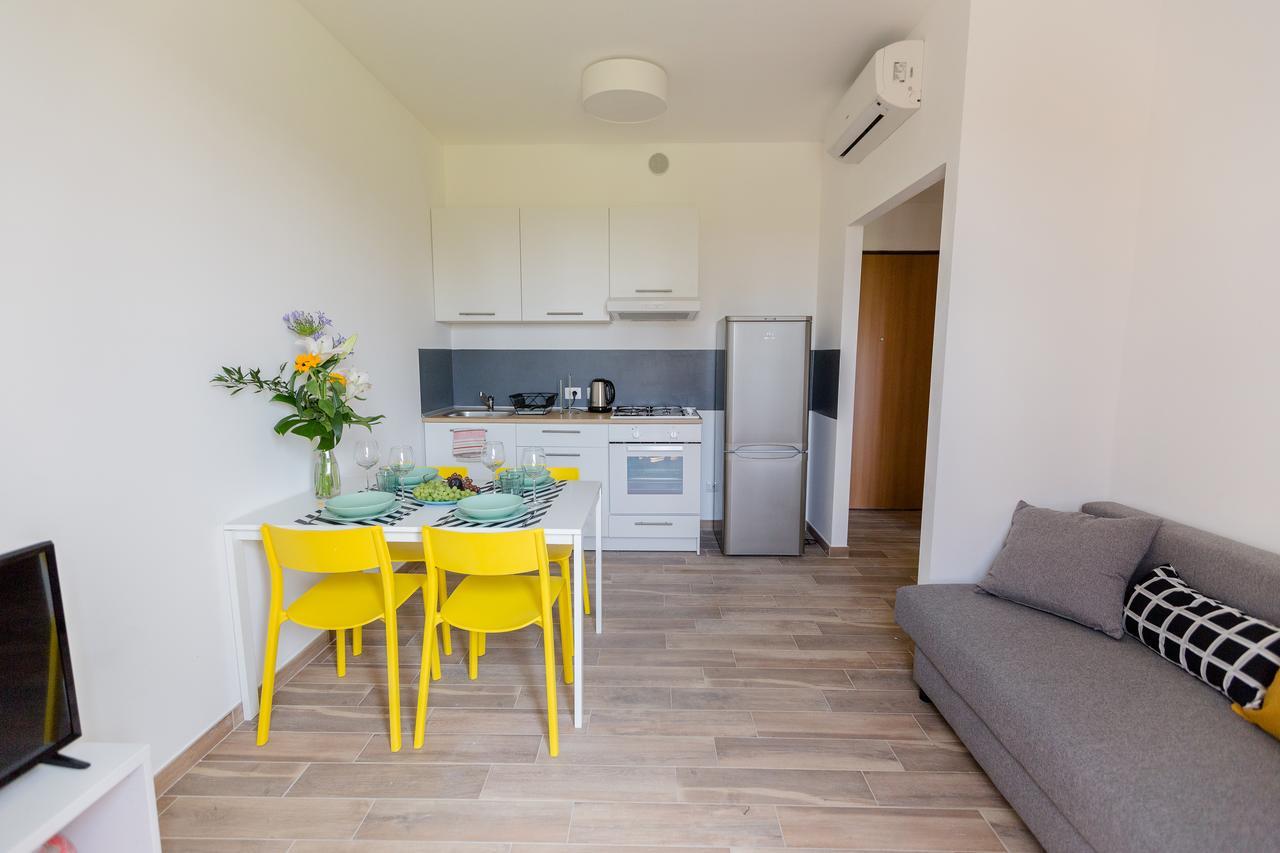 Certosa Colorful Mini Flats Appartement Milaan Buitenkant foto